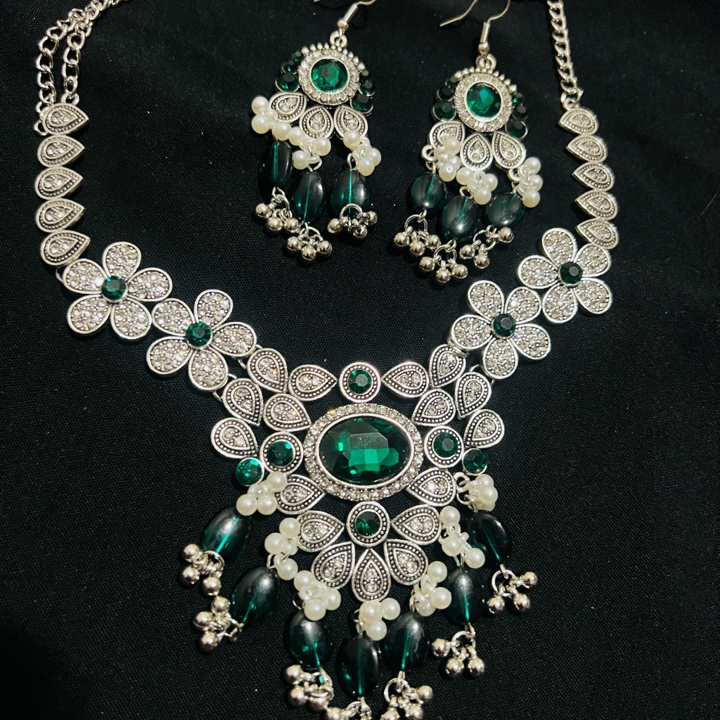 SilverTone Necklace And Earring Set With Emerald Green Gems